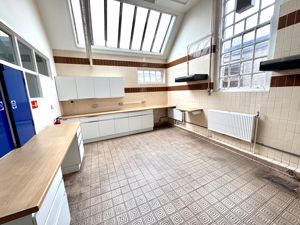 Photo 11- click for photo gallery